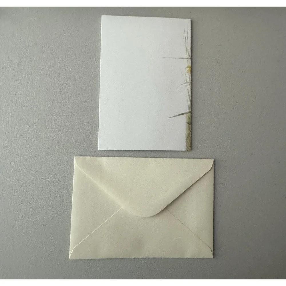 VTG Hallmark Marjolein Bastin 14 Note Cards Envelopes with Box Birds Wildflower